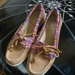Sperry Angelfish Women's Boat Shoe, size 6.5